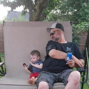 Meet your Posher, Joshua